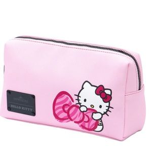 - Vanity Impressions Hello Kitty Cosmetic Pouch + BONUS